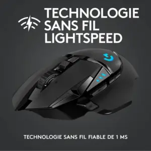 une souris d'ordinateur noire avec des lumières bleues